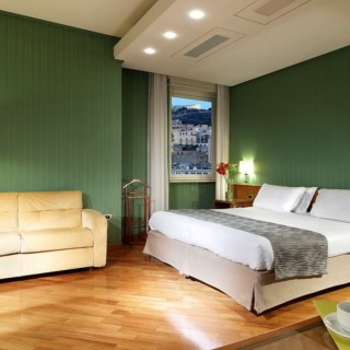 Noche de hotel en Nápoles
