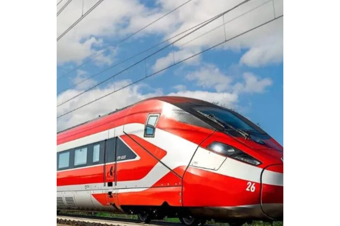 Tren Nápoles-Bari